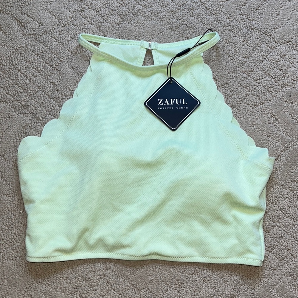 NWT!! M Zaful Sea-foam Green Scalloped Swim Top
